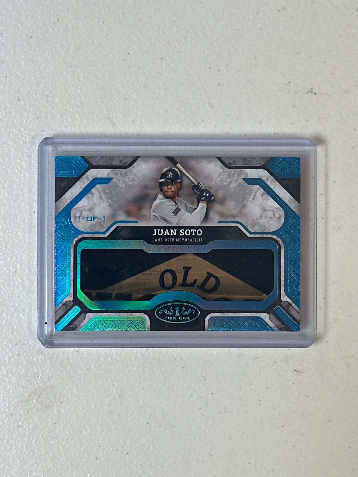 Singles: Baseball Cards- 2025 Topps Tier One Juan Soto Limited Lumber 1/1