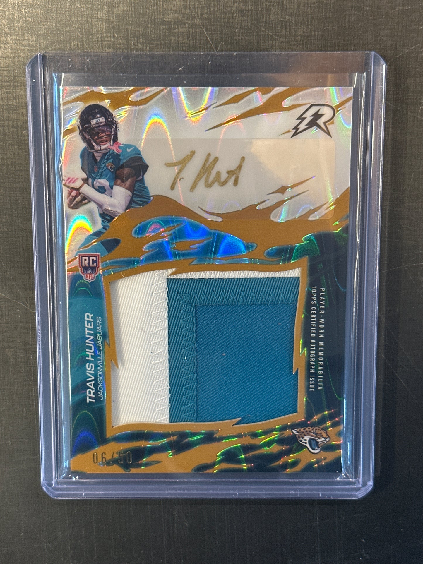 Singles: Football Cards- 2026 Topps Resurgence Travis Hunter Patch Auto Gold Ink /50