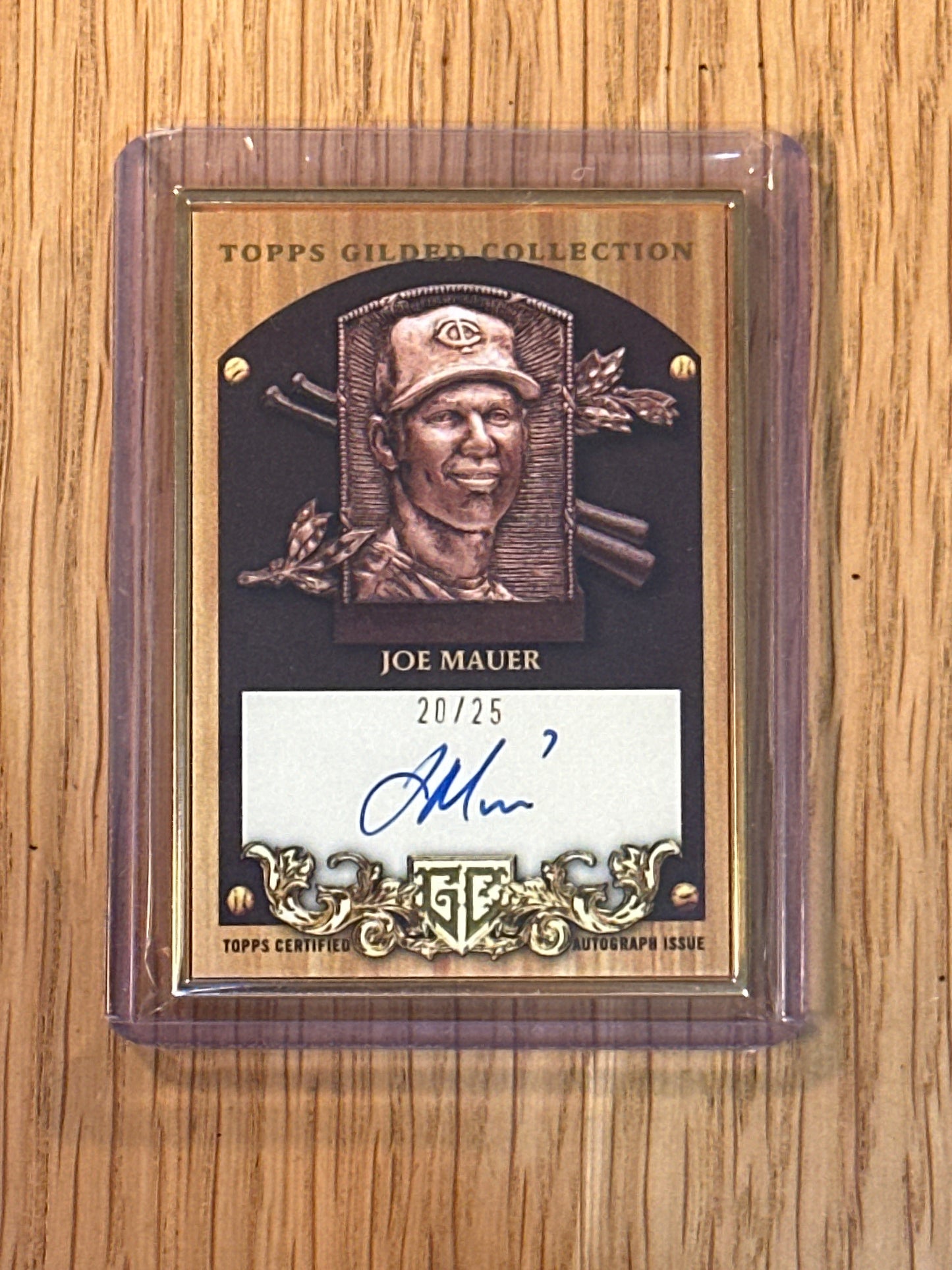 Singles: Baseball Cards- 2025 Topps Gilded Joe Mauer Gold Framed Autograph /25