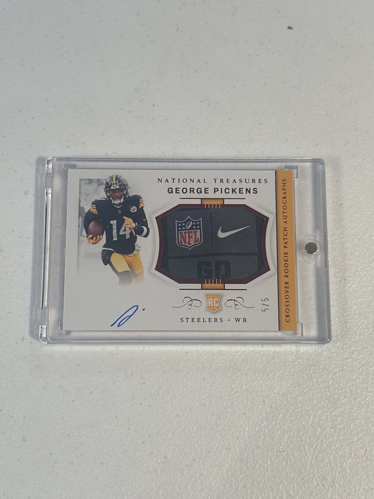 Singles: Football Cards- 2022 National Treasures George Pickens Crossover Rookie Patch Autographs 5/5